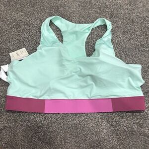On the go midi medium impact sports bra